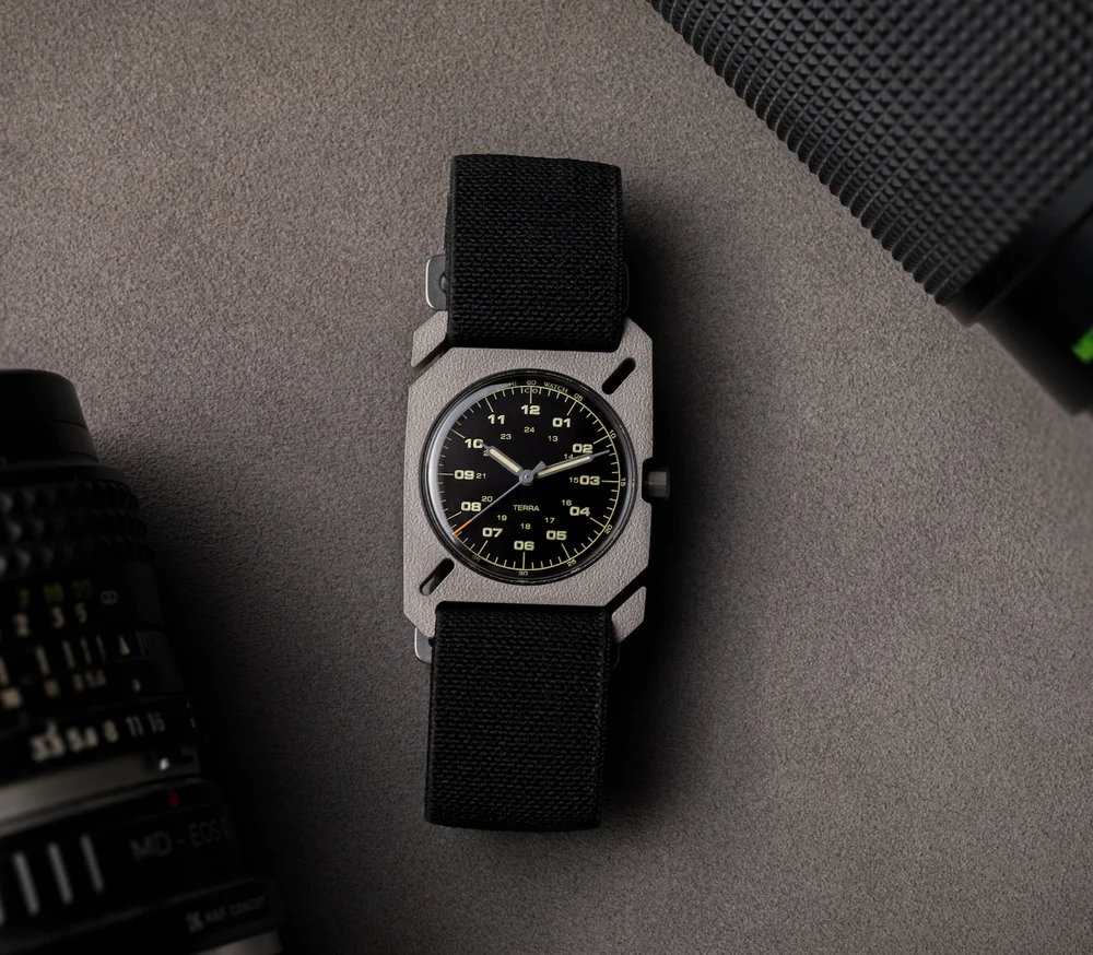 DWC Terra, la montre indienne en titane à 40 euros, candidate au Grand Prix