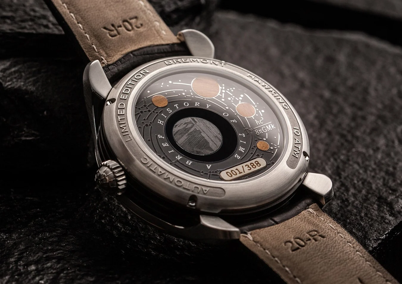 Bremont crée une montre en l'honneur de Stephen Hawking